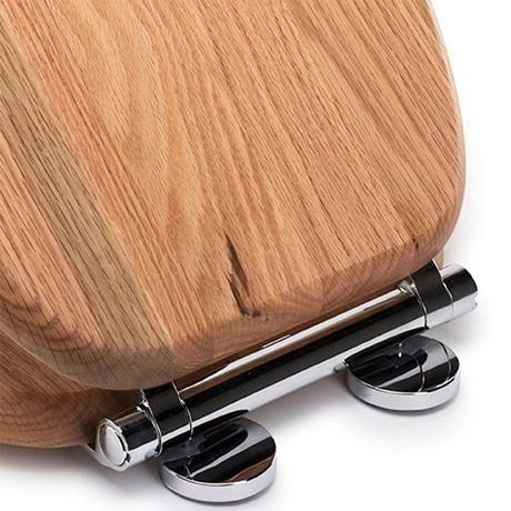 Croydex Flexi-Fix Rutland Solid Oak Anti-Bacterial Toilet Seat with Soft Close and Quick Release - WL602376H 6 Croydex Flexi-Fix Rutland Solid Oak Anti-Bacterial Toilet Seat with Soft Close and Quick Release - WL602376H - Image 4